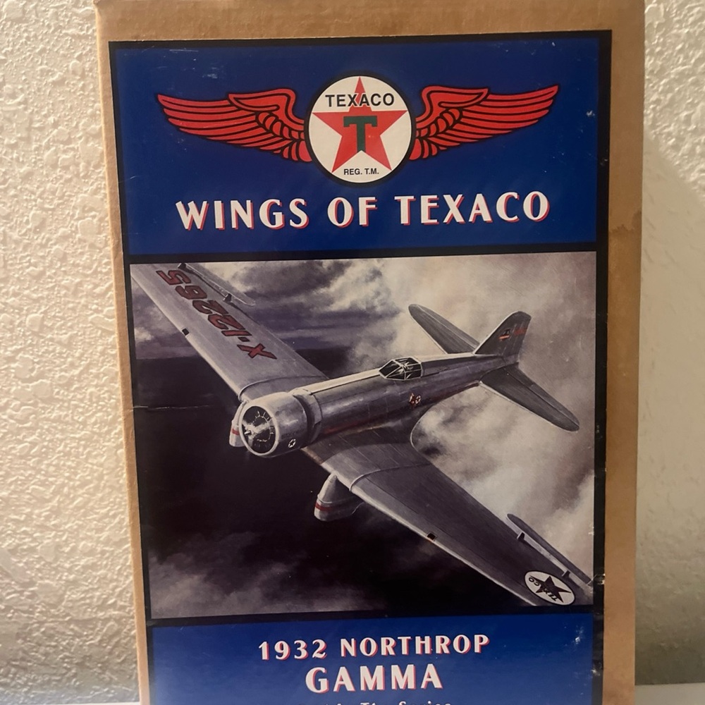 Wings of Texaco 1932 Northrop Gamma Model